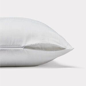 Cozy Earth Pillow Protector Standard White